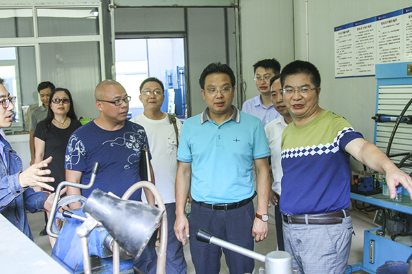 WQY_8362.JPG WQY_8362.JPG